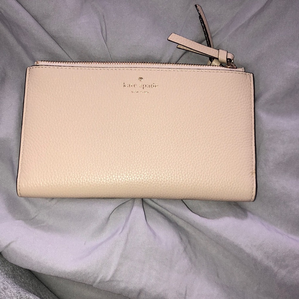 kate spade Pebbled Leather Zip Wallet in Light Blush Pink